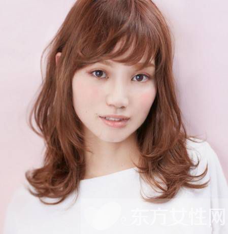 適合鵝蛋臉型的多款發(fā)型 標(biāo)準(zhǔn)臉型輕松駕馭