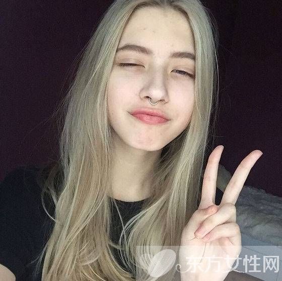 染發(fā)后洗頭掉色怎么辦 掉色后如何補(bǔ)救