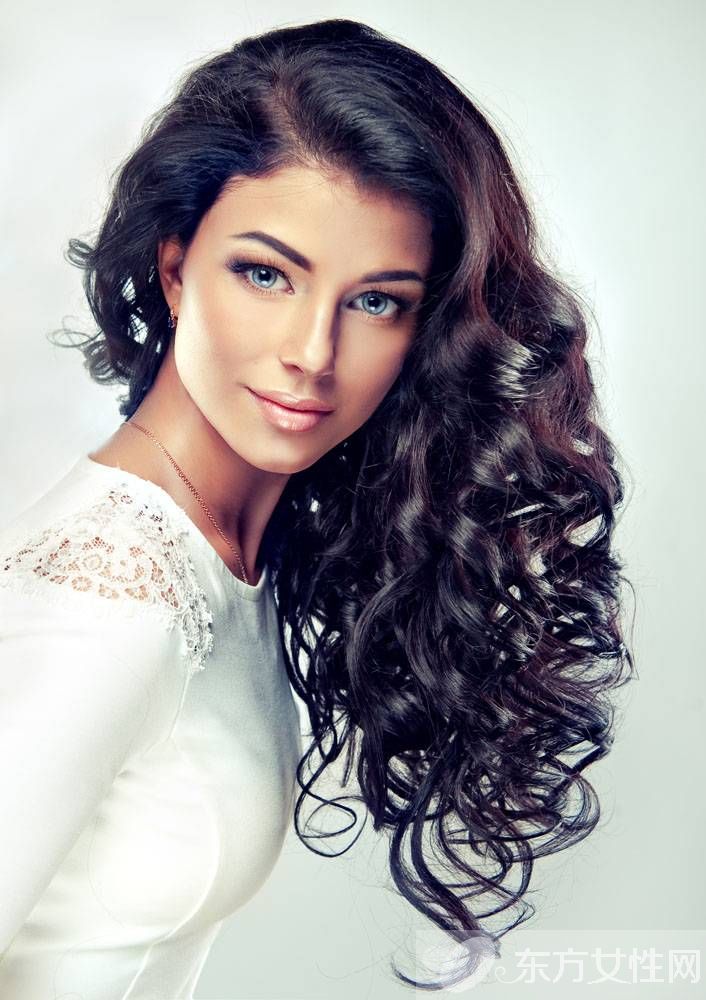 六款流行氣質(zhì)卷發(fā) 讓你秒變女神