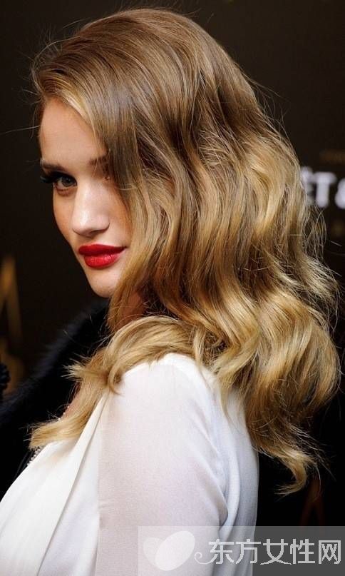 在家diy發(fā)膜配方推薦 長(zhǎng)發(fā)美女必學(xué)的保養(yǎng)圣經(jīng)