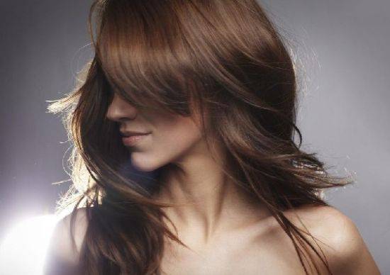 頭發(fā)油怎么辦 油性頭發(fā)的護(hù)發(fā)方法TOP8