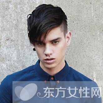 男生潮流短發(fā)發(fā)型 展現(xiàn)十足的迷人氣質(zhì)