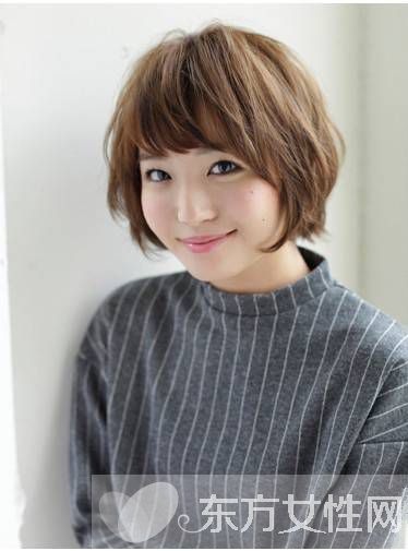 4款時(shí)尚短發(fā)發(fā)型 讓你充滿少女風(fēng)的味道
