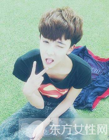 7款適合高中生男生發(fā)型推薦 時(shí)尚陽(yáng)光顯氣質(zhì)感