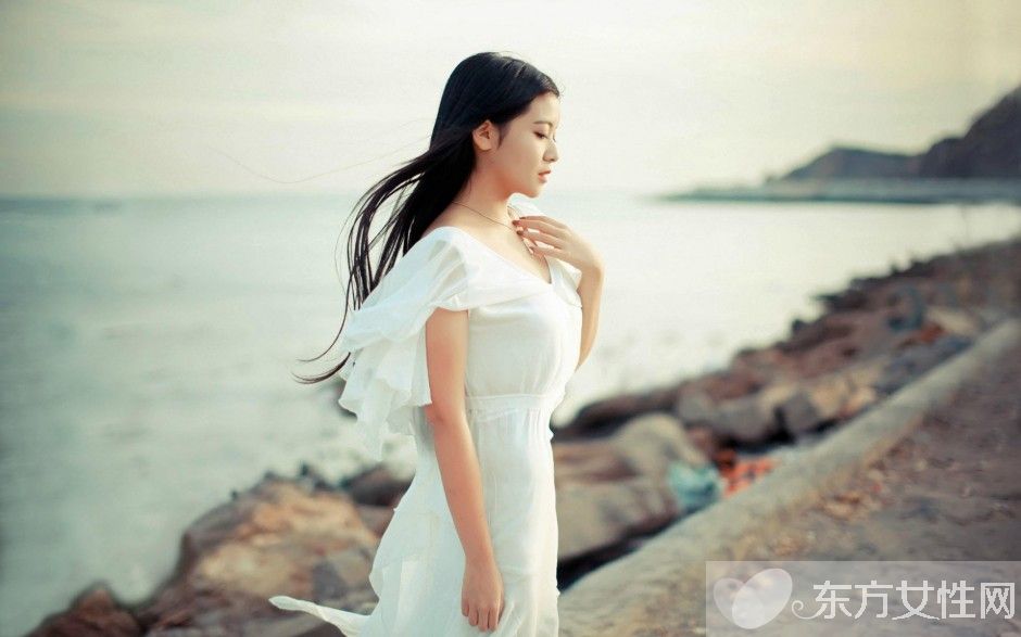 如何讓頭發(fā)變蓬松 教你正確洗發(fā)護(hù)發(fā)的步驟