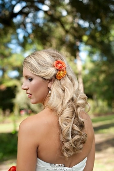 春暖花開 春季花朵新娘發(fā)型