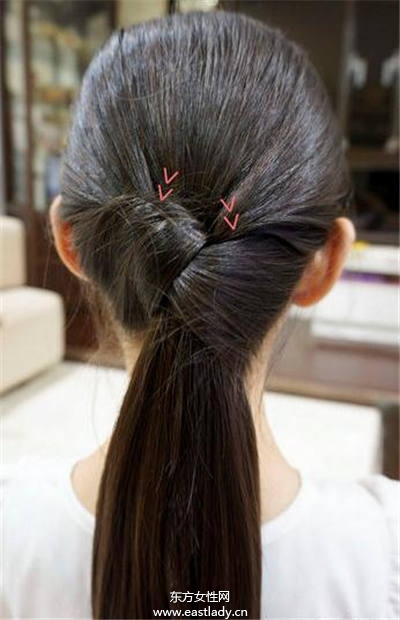 快速綁發(fā) 10種超自然清新馬尾編發(fā)教程圖解