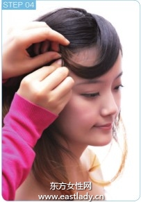 珍珠夾子點(diǎn)綴盤(pán)發(fā)韻味十足