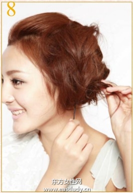 日系發(fā)型之夢幻側(cè)盤大團發(fā)造型