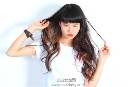 可以甜美也可以個性 日系夢幻內(nèi)側(cè)染發(fā)任你選