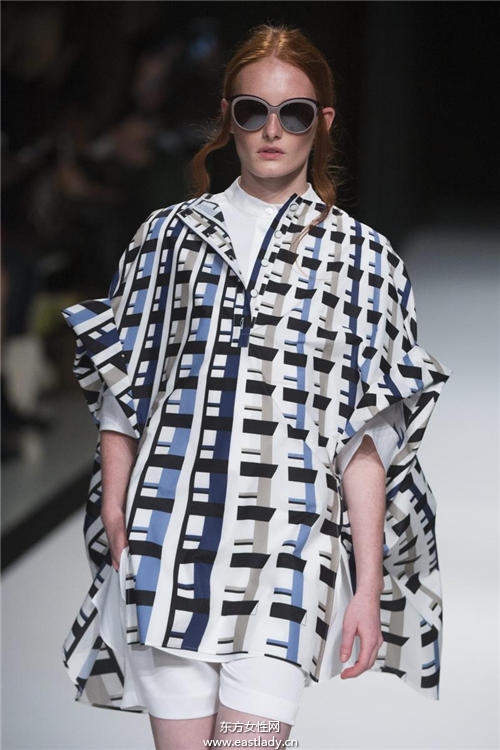 低馬尾的幾種變化 這樣綁立馬變小臉