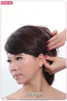 短發(fā)發(fā)型飾品點(diǎn)綴看起來嫵媚十足