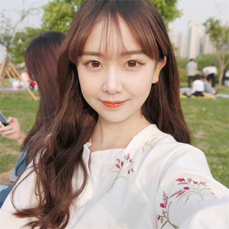 You Must Know 今年發(fā)型大勢(shì)蓬松劉海