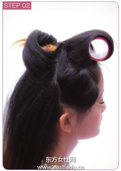 劉海后梳塑造韓式發(fā)型