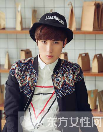 韓式男士短發(fā)潮流發(fā)型 輕松打造最潮韓范