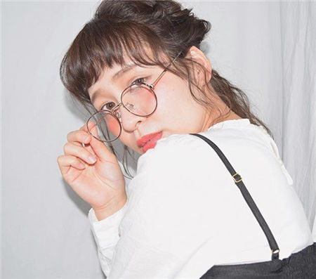 2016劉海新造型 居然也可以設(shè)計的這么時尚