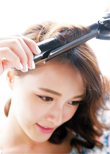 側(cè)撥發(fā)不再只能性感 簡單3招讓你成為百變女王