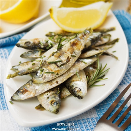 頭發(fā)保養(yǎng)很關鍵 有利于頭發(fā)健康的8種食物