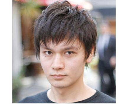 男生蓬松定位燙發(fā)型 春夏美發(fā)排行