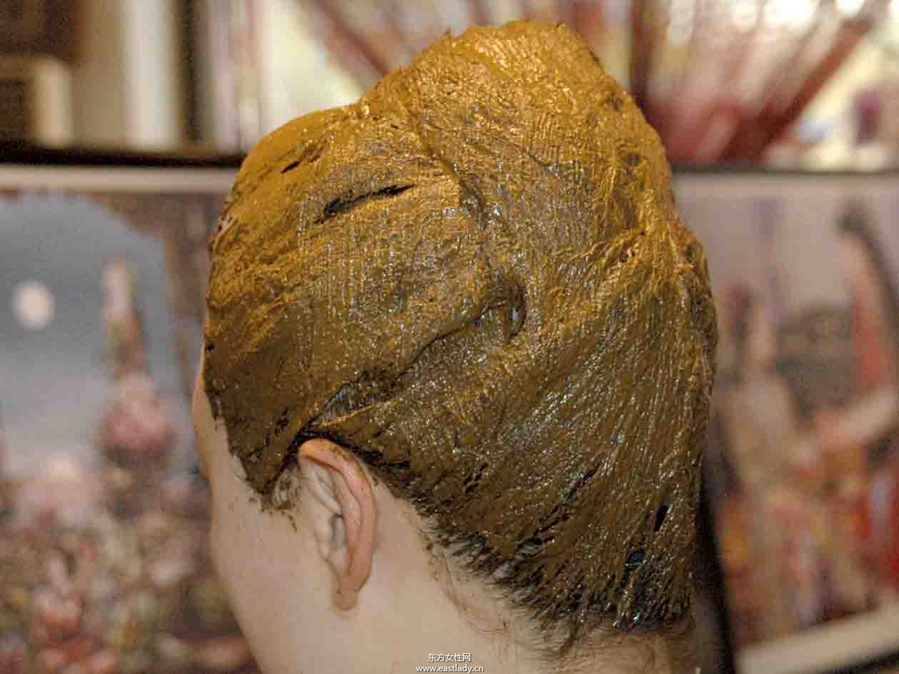 你知道染發(fā)前要洗頭嗎 四招教你染發(fā)小訣竅