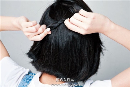 韓系「翹」麗短發(fā) 變身性感小女人