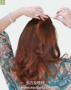 俏麗復(fù)古小發(fā)髻 散發(fā)出無限優(yōu)雅氣息