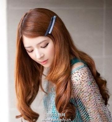 甜美長發(fā)燙發(fā)發(fā)型 盡顯清新柔美風范