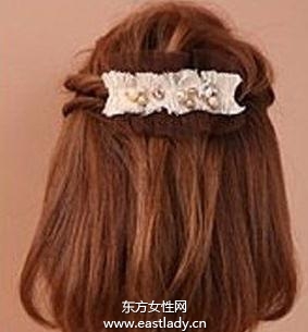 波波頭盤發(fā)發(fā)型步驟 打造不一樣的優(yōu)雅氣質(zhì)范