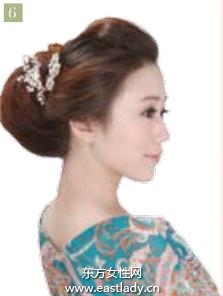 俏麗復(fù)古小發(fā)髻 散發(fā)出無限優(yōu)雅氣息