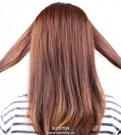 麻花辮另類編法演繹不一樣的風(fēng)情