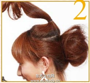 辣妹風(fēng)格高盤發(fā)性感中透露著華麗