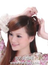 2013韓式歪歪辮發(fā)型設(shè)計(jì)簡(jiǎn)單且迷人