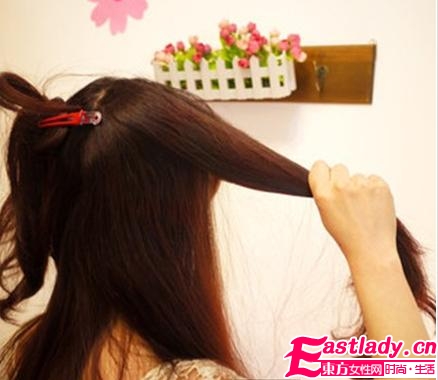 魚骨辮編發(fā)教程打造減齡修顏時尚發(fā)型