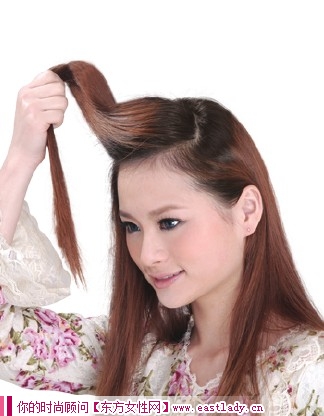 2012最新發(fā)型 歪歪辮重拾少女情懷