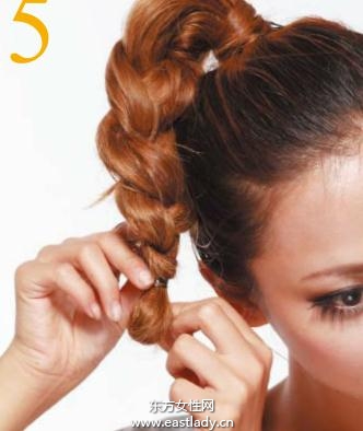 2013新款馬尾辮的扎法圖解