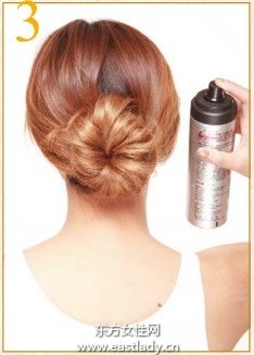 飽滿盤發(fā)展現(xiàn)女性成熟魅力