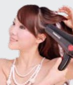 適合初次參加派對的碎發(fā)發(fā)型設(shè)計