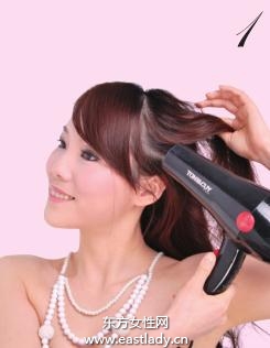 最新盤發(fā)發(fā)型盡顯典雅氣質(zhì)