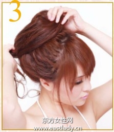 十秒種打造圓潤莊重盤發(fā)發(fā)型