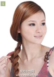 甜心小卷發(fā)讓臉龐更具線條感和親切感