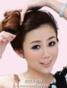適合懶MM的好看發(fā)型扎法