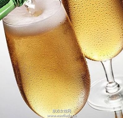 自制啤酒洗發(fā)水防止頭發(fā)干枯脫落