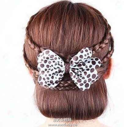 麻花辮另類編法演繹不一樣的風情