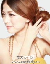 韓式擰卷后束發(fā) 隨意盤扭更迷人