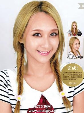 適合學(xué)生族的精巧好看四股辮發(fā)型