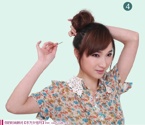 DIY蜈蚣辮的編法圖解  呈現(xiàn)飽滿耀眼的感覺