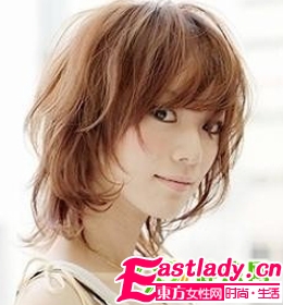 日本時(shí)尚發(fā)型潮 長(zhǎng)及鎖骨的嫵媚