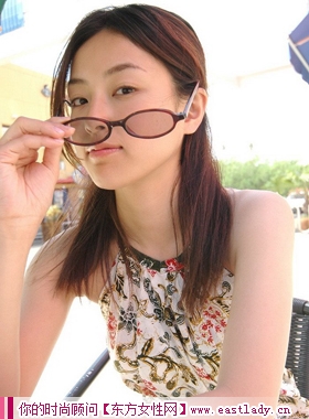 最搭眼鏡的四款時尚發(fā)型