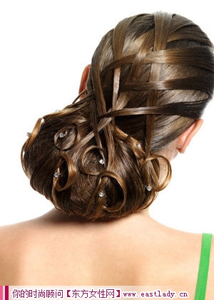 治脫發(fā)三偏方 還你一頭細發(fā)