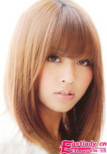 嬌小美眉的甜美瘦臉直發(fā)發(fā)型